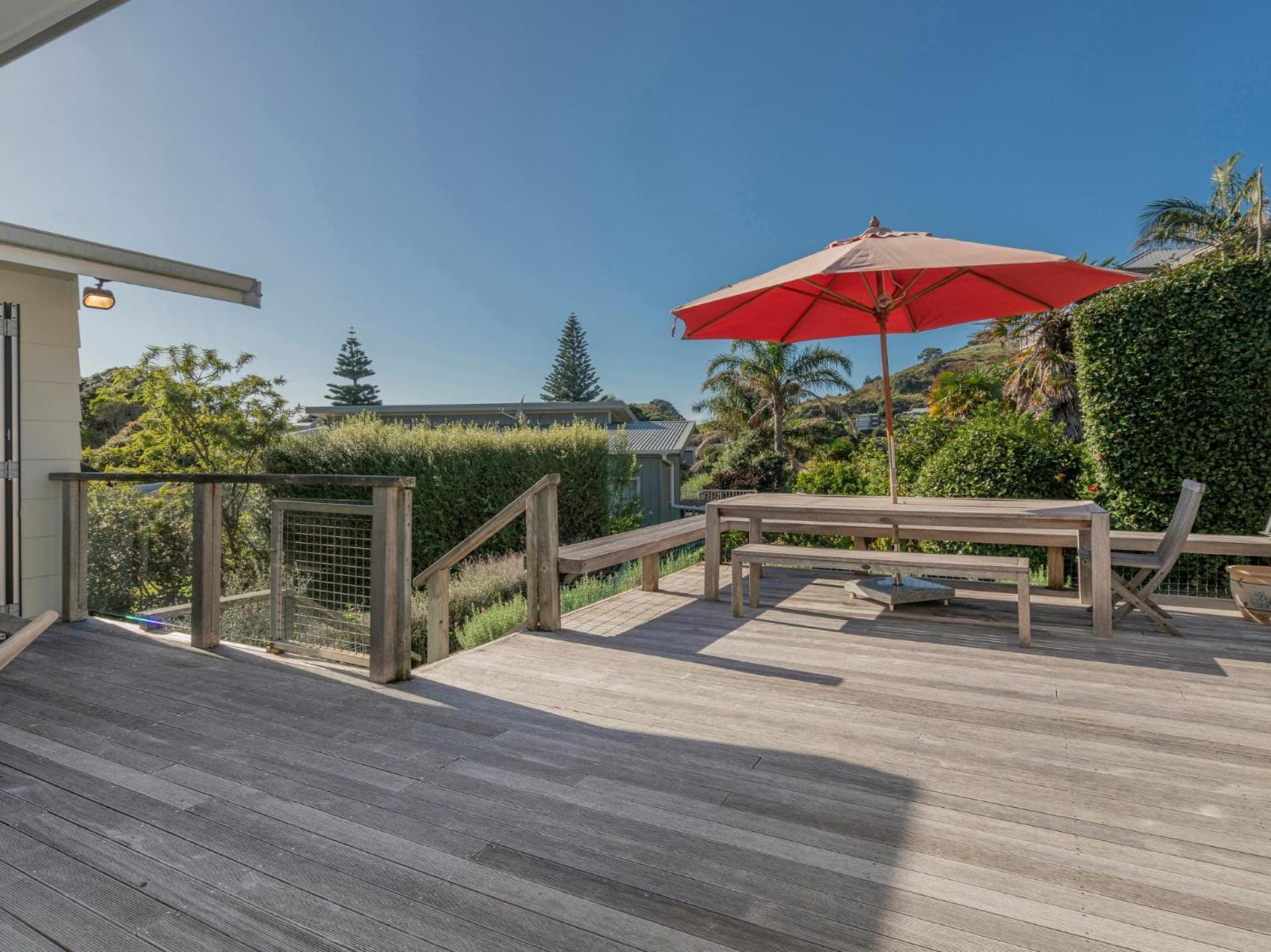 Hahei Kiwi Bach - Hahei Holiday Home Kültér fotó