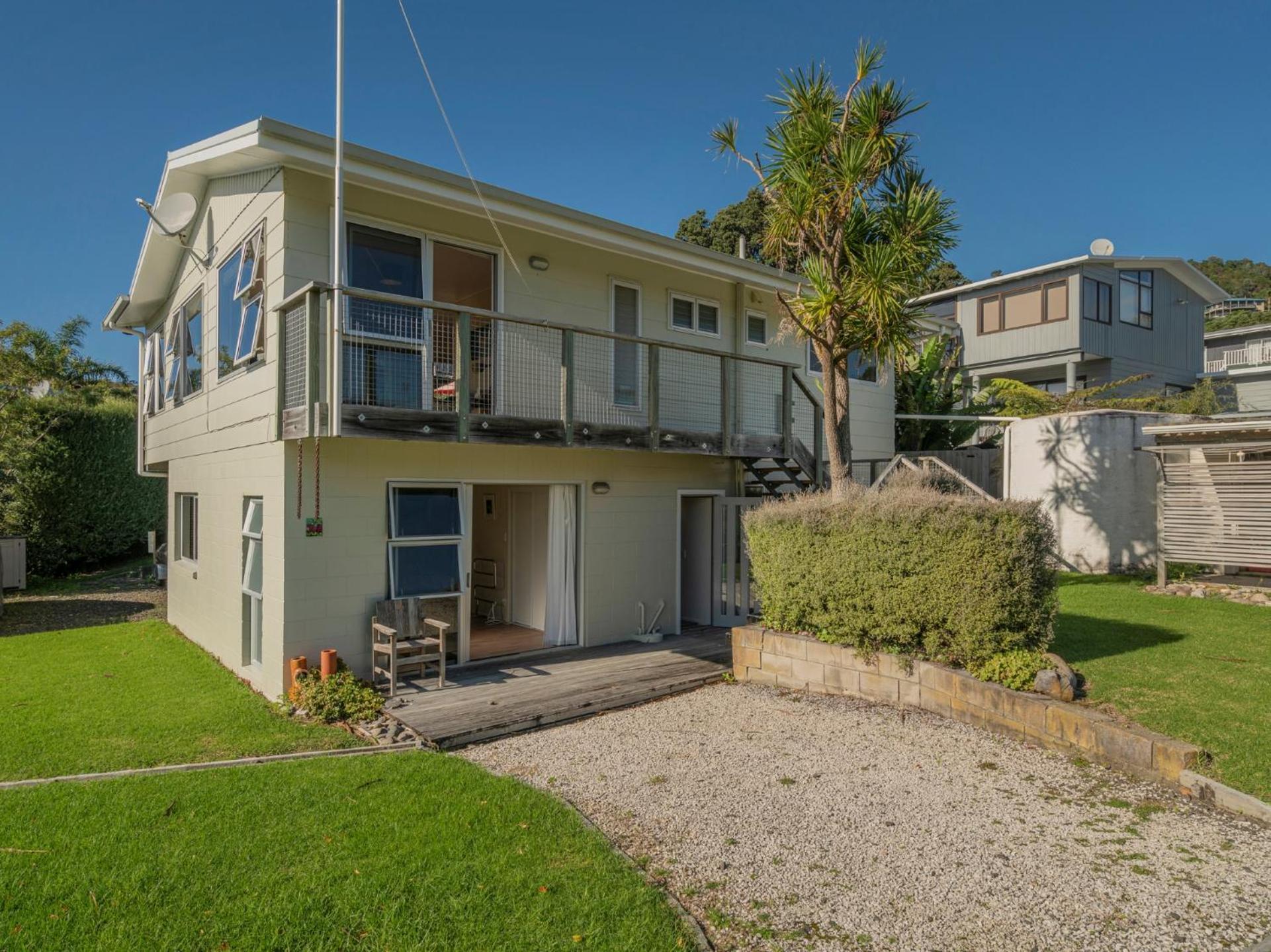 Hahei Kiwi Bach - Hahei Holiday Home Kültér fotó
